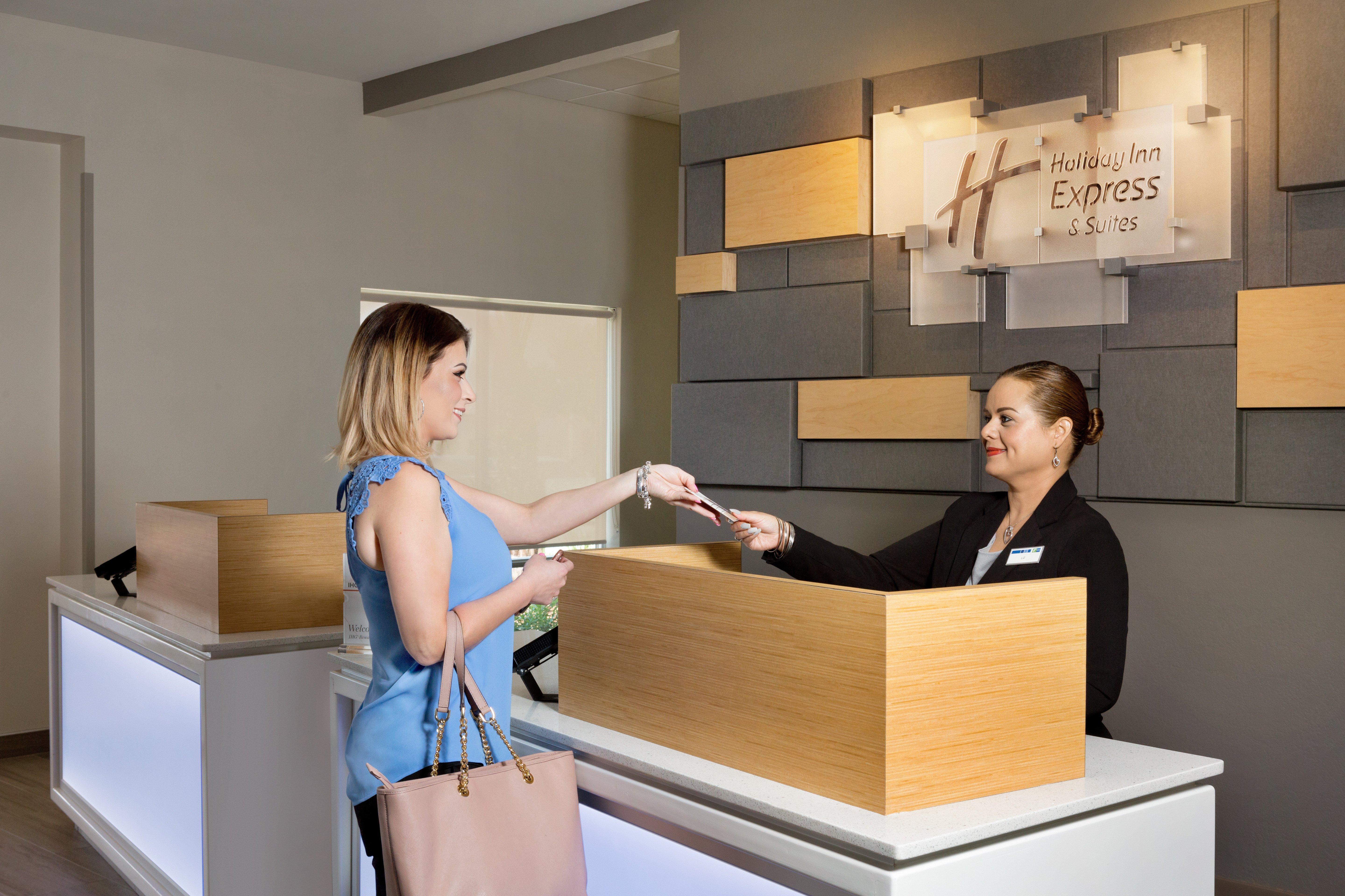 Holiday Inn Express & Suites - Mcallen - Medical Center Area By Ihg Экстерьер фото